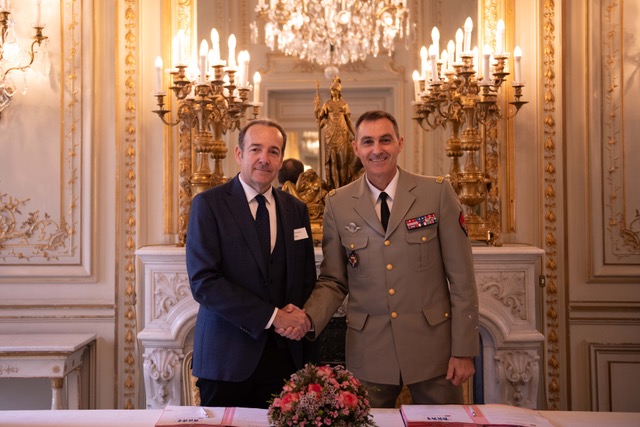 24 avril 2024 – Cérémonie de signature du Manifeste ProMilès avec le Gouverneur militaire de Paris